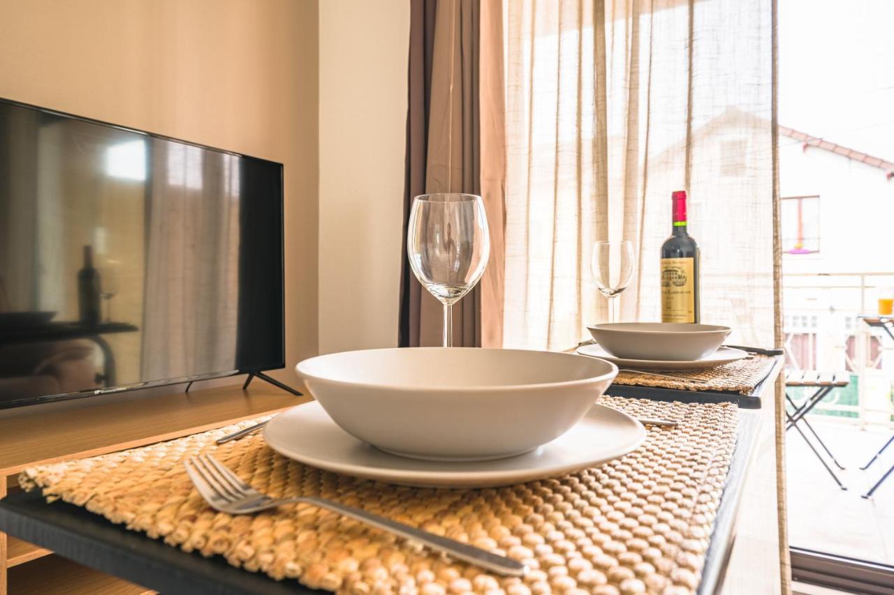 Le Lotus - Self Checkin - 20Min From Paris - Free Parking Around Apartment Drancy Exterior photo